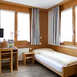 Hotel Edelweiss 2*